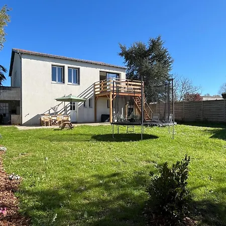 Le Refuge Des Tribus Entre & La Rochelle Vakantiehuis *